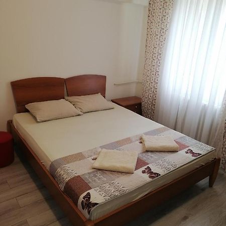Dunavski Kej Novi Sad Exteriör bild