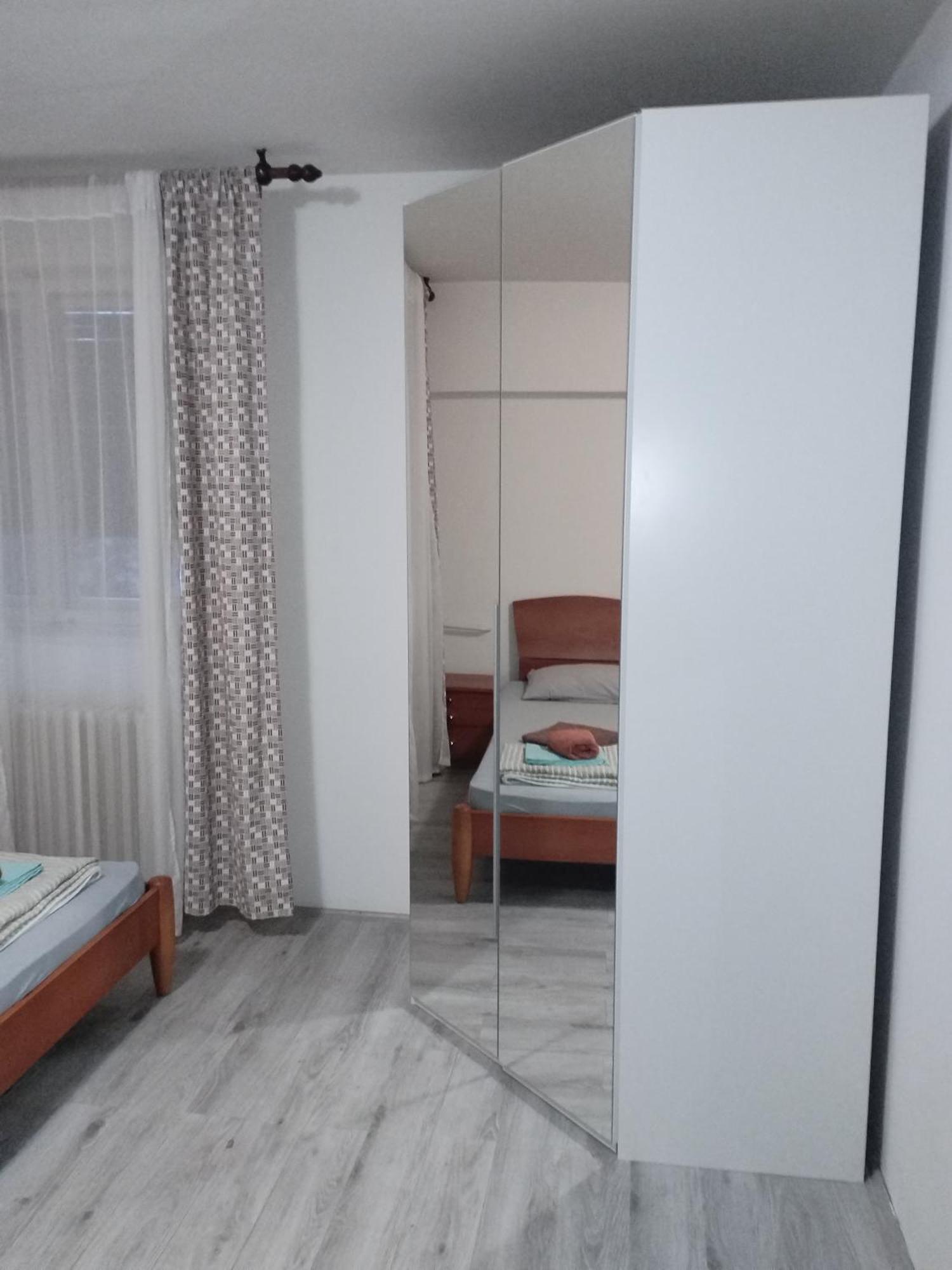 Dunavski Kej Novi Sad Exteriör bild